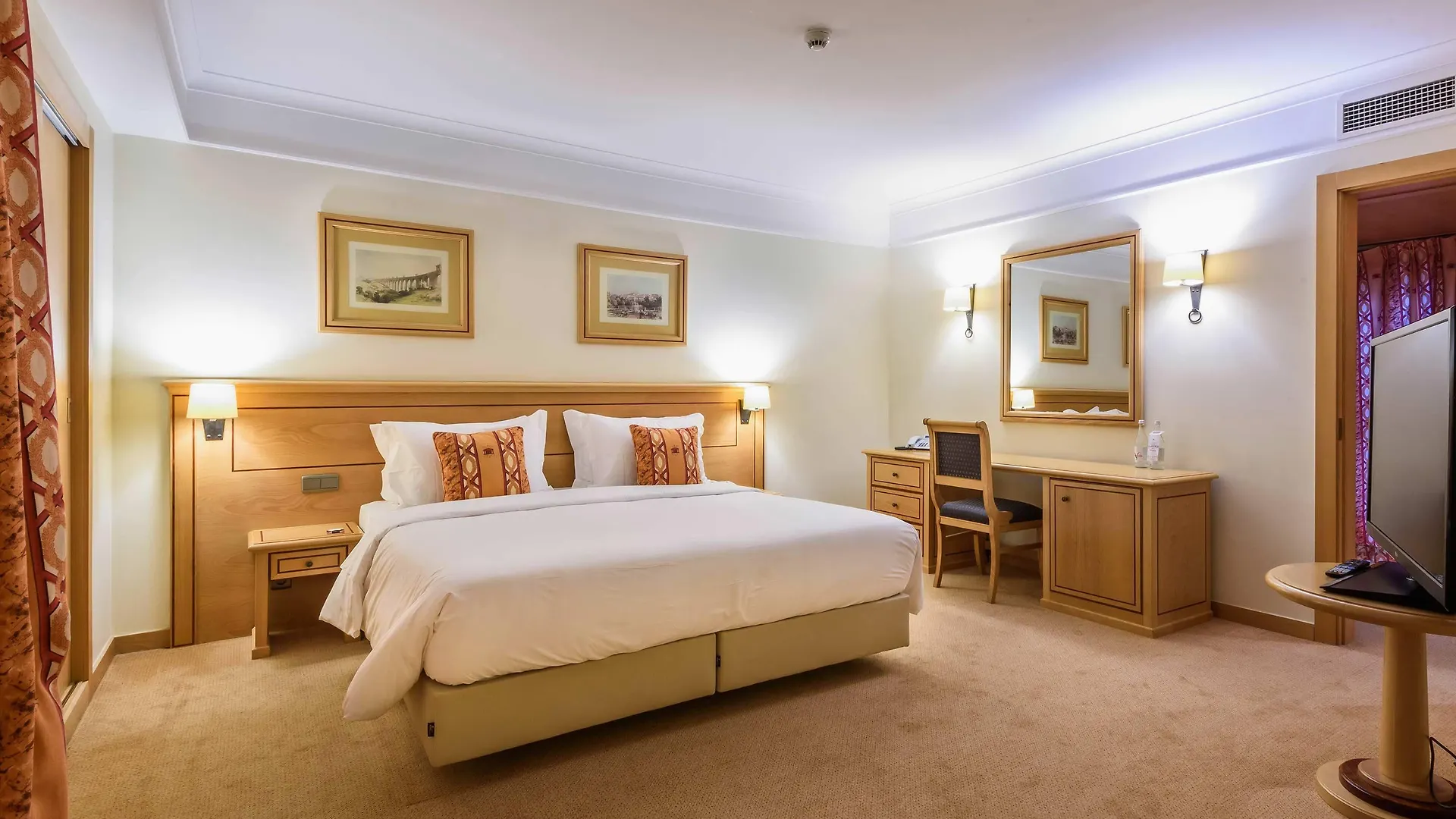 ליסבון Hotel Real Palacio פורטוגל