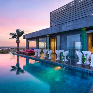 **** Hotel Regal Reseau & Šrí Lanka